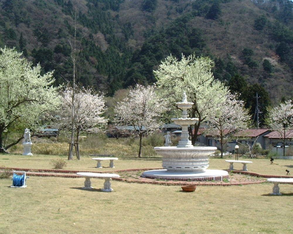 Condominium Square Hills Nikko Bagian luar foto